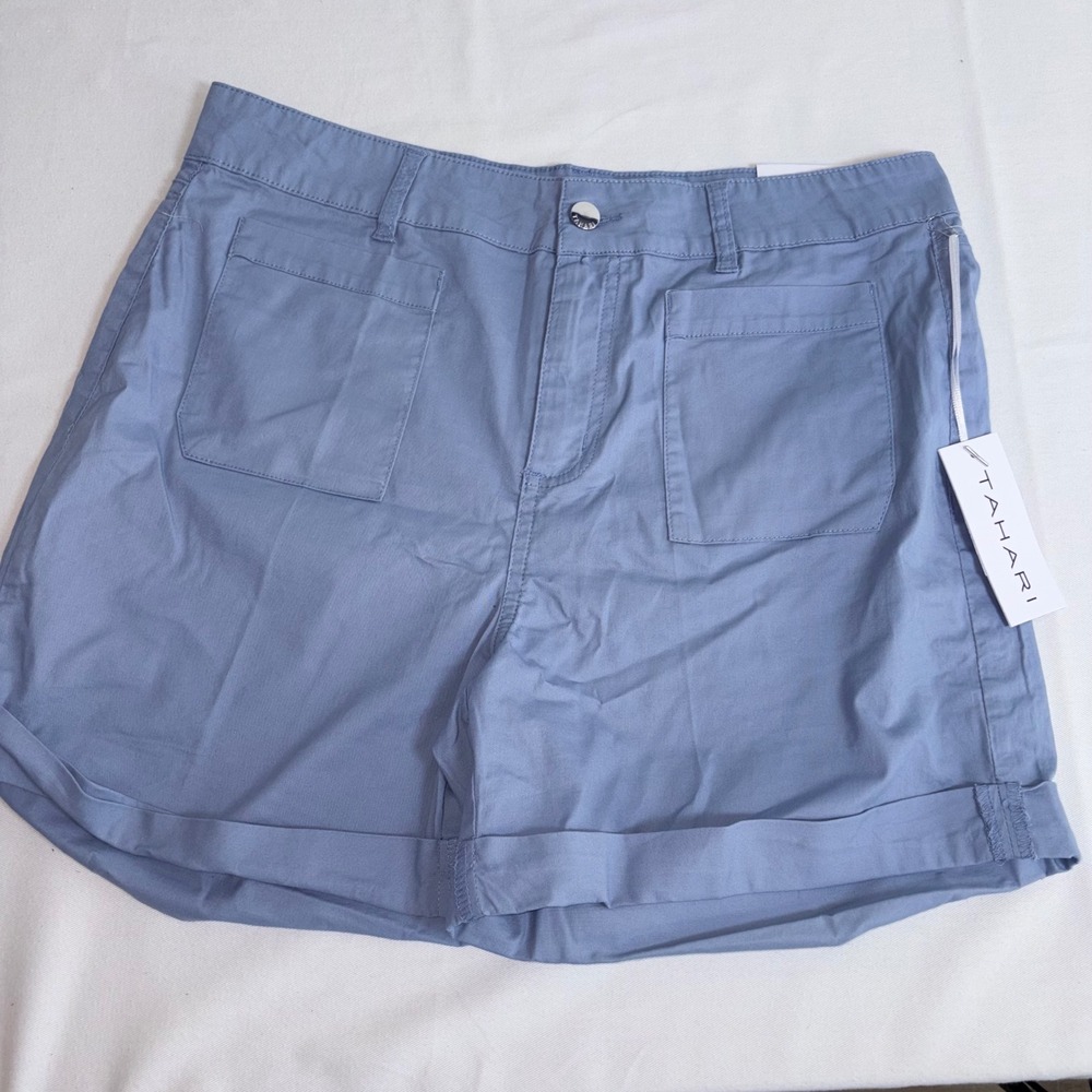 Tahari Chino Shorts 8 29 inch Blue Cuffed Mid Rise Patch Pocket Summer Casual